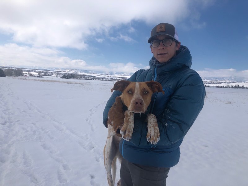 Does somebody have cold paws?