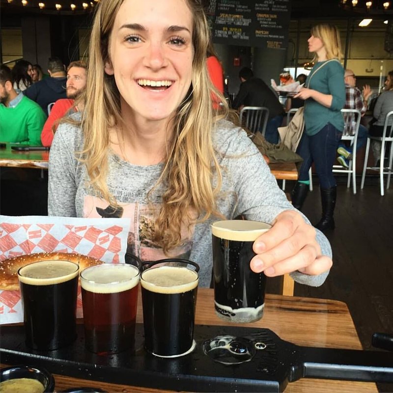 Špela’s first visit to Boston in 2016!  Boston Logan Airport ➡️ Harpoon Brewery